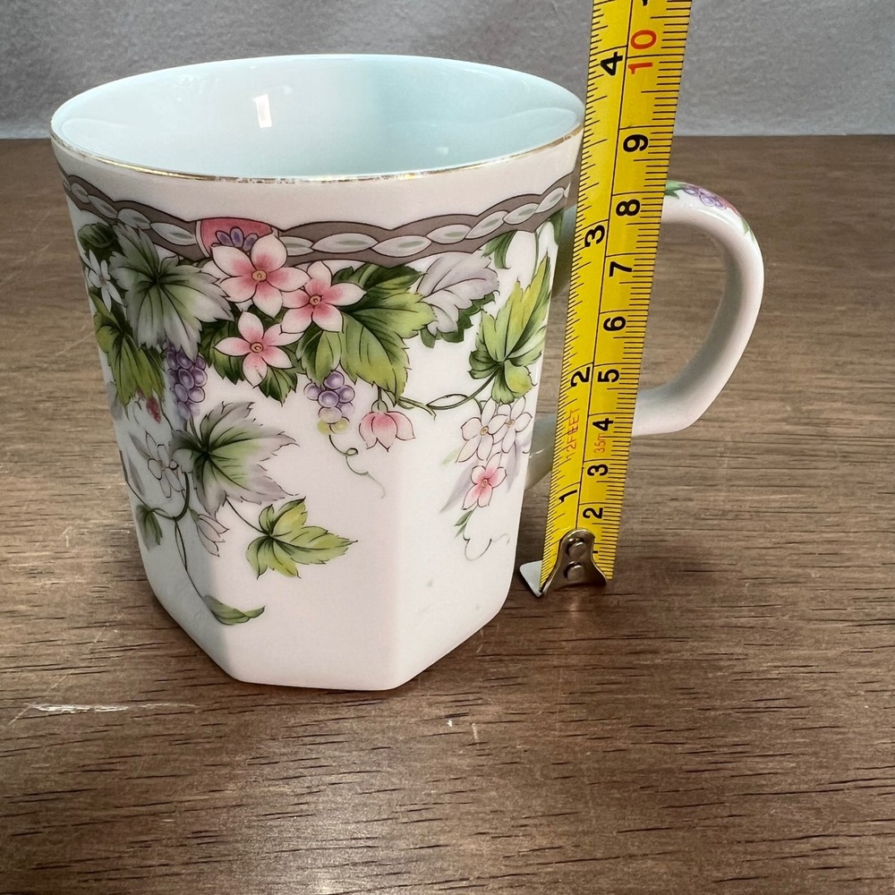 Andrea by Sadek Coffee Mug Grapevine Floral Octagonal Cottagecore Japan 80s VTG - Picture 10 of 11